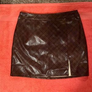 Le Lis Size S - Brown & Black Plaid Faux Leather Skirt